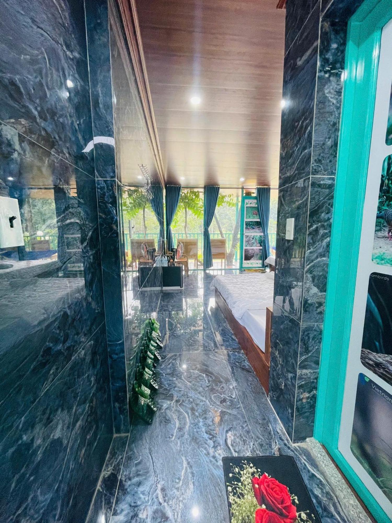 Cat Tien River Lodge 외부 사진
